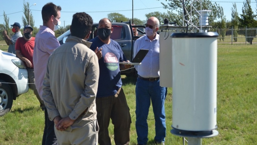 Semana del Agua: instalan estación meteorológica en Santa Rosa