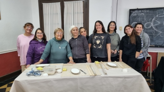 Comenzó el segundo taller municipal del año de Cerámica