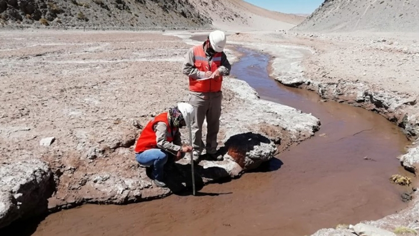 Minería realizó monitoreos ambientales en emprendimientos de litio