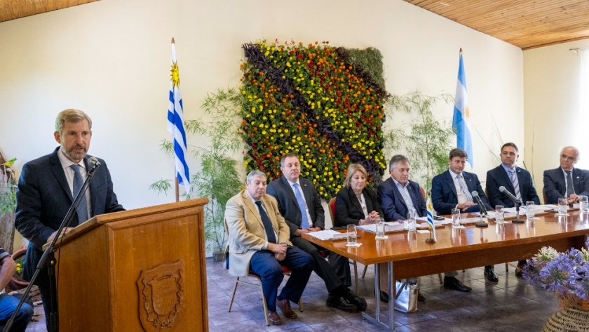 Frigerio participó de la reunión del Comité de Integración Gualeguaychú-Fray Bentos