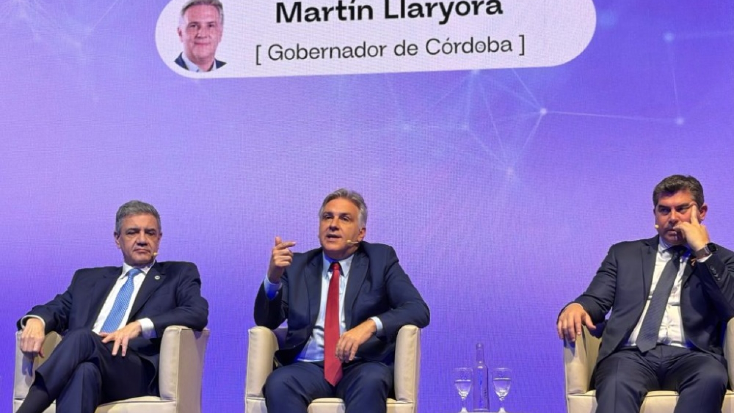 Llaryora destacó el modelo de Córdoba y puso al superávit al servicio de la inversión y la producción