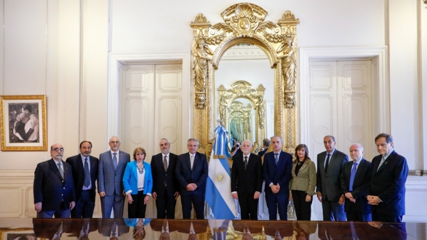 El presidente recibió a integrantes de instituciones armenias de Argentina