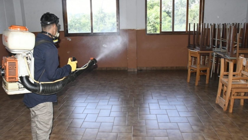 El Dorado: fumigación en las escuelas para el ciclo lectivo 2024