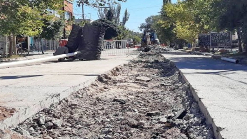 Roca: finalizó el recambio cloacal en la calle Mendoza