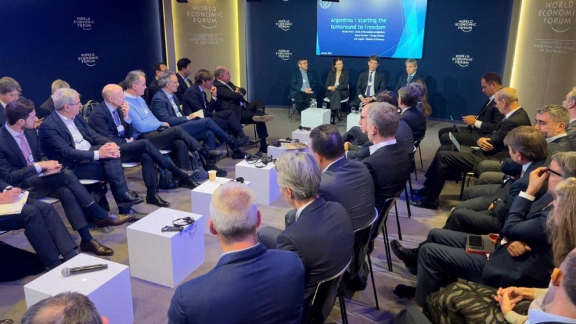 Foro de Davos: La Canciller Mondino participó de reuniones con empresas líderes y tuvo bilaterales con sus pares de Países Bajos, Lituania y República Checa