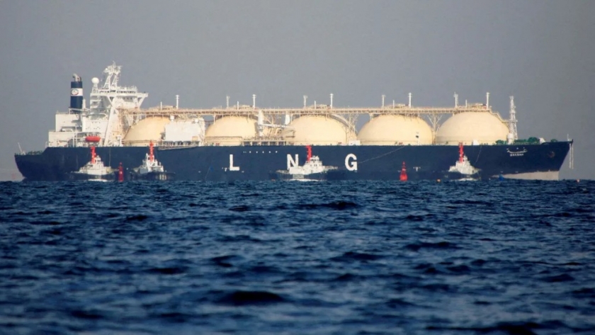 YPF y Petronas optan por Punta Colorada para planta de GNL en Vaca Muerta