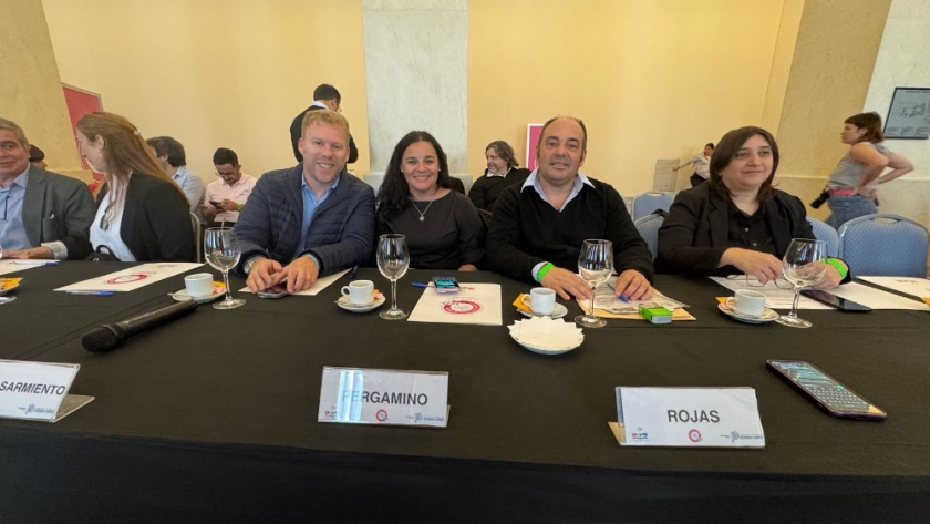 Autoridades del Municipio de Rojas estuvieron presentes en el Congreso de Salud Bonaerense