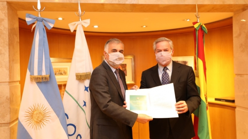 El canciller recibió las Copias de las Cartas Credenciales del embajador de Bolivia