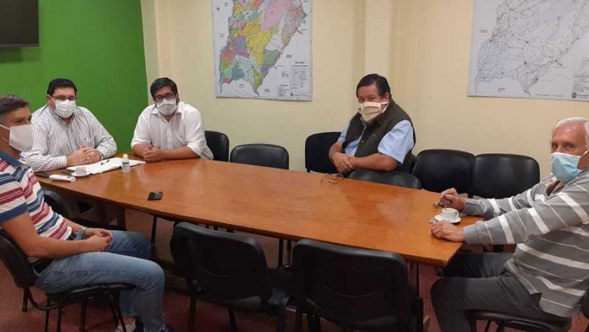 Analizan protocolos a aplicar en el Transporte Interurbano de Pasajeros para cuando reanude