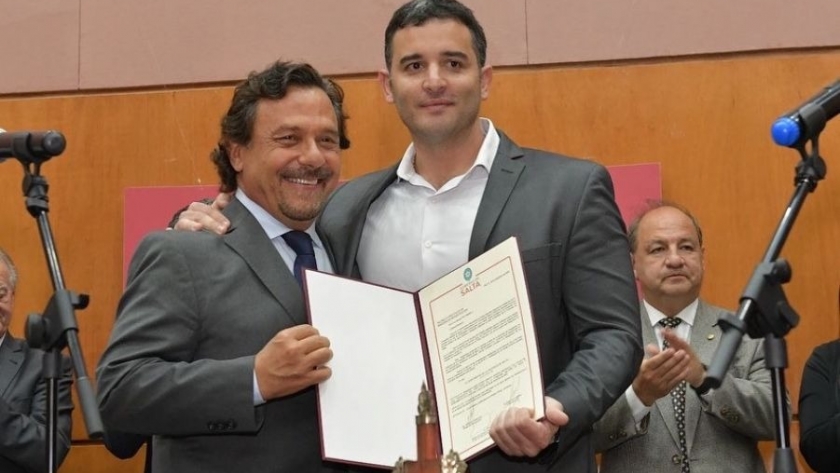 Ignacio Jarsún recibió el decreto de nombramiento como presidente de Aguas del Norte