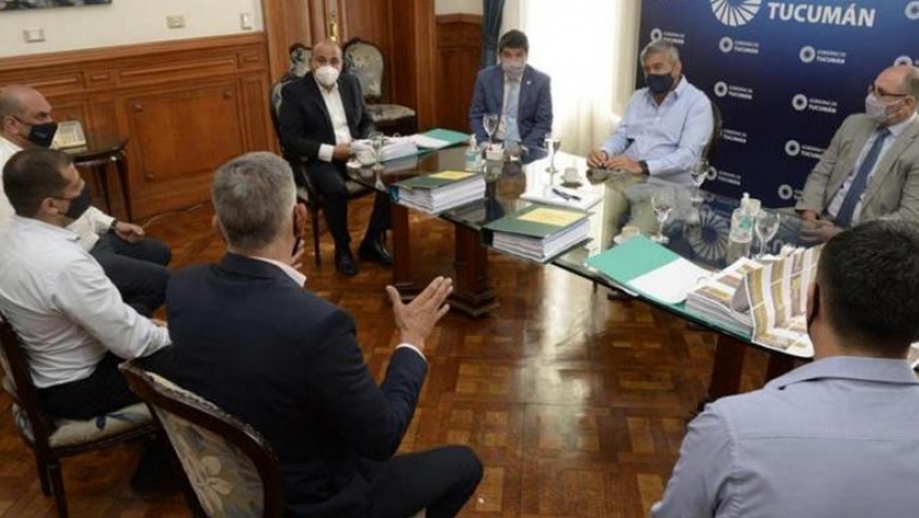 La Provincia presentó proyectos de obras para cuatro grandes comunas