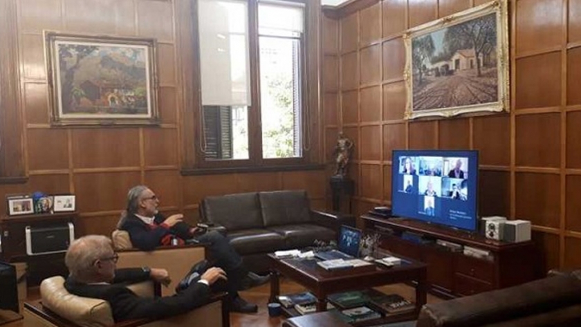 Encuentro de autoridades del Ministerio con representantes de ACSoja