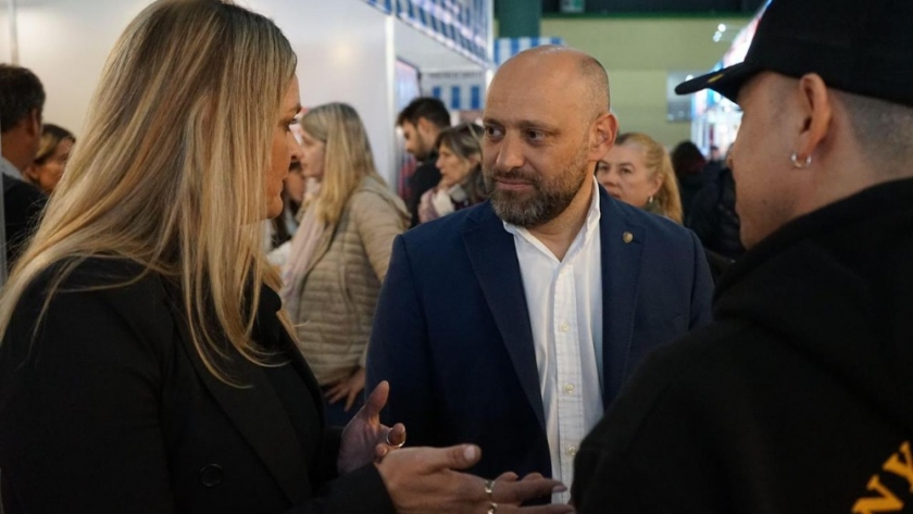 Santa Fe puso en agenda obras ferroviarias para fortalecer el sistema logístico