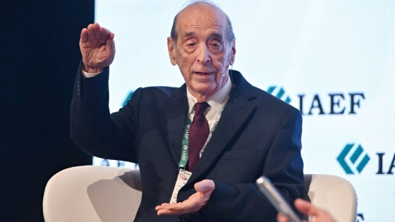 <Arriazu advierte que la acumulación de reservas dependerá de la confianza y no del comercio exterior