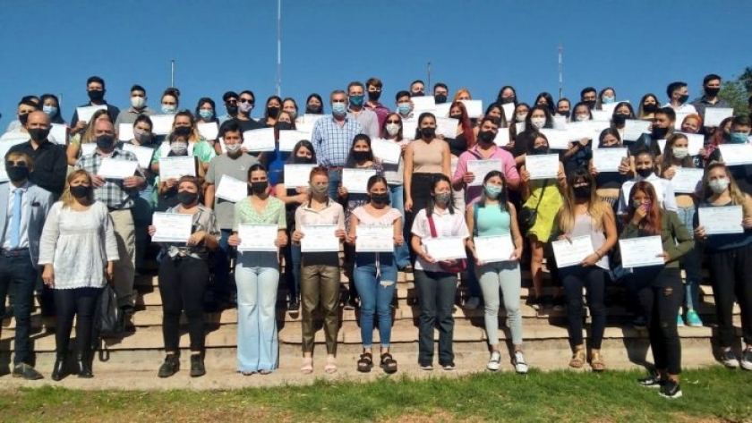 Economía invirtió $2,6 millones para capacitar a 600 personas en el sector turístico