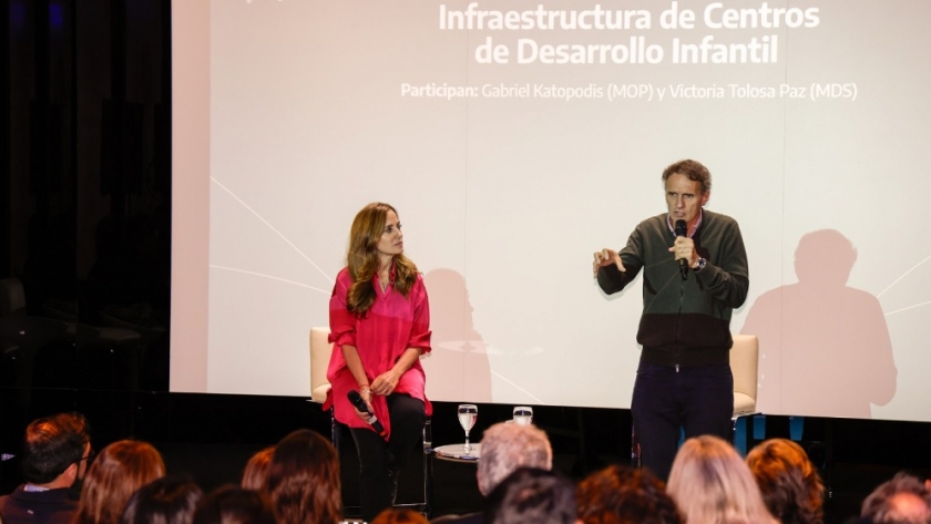 Katopodis y Tolosa Paz presentaron los resultados de la Evaluación Ex Post del Programa de Infraestructura de CDI