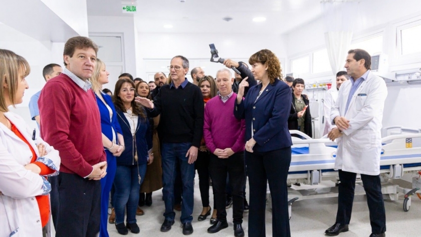 Se dejaron inauguradas las nuevas tiras para los servicios de Nefrología, Hemodiálisis y Terapia Intensiva de Adultos en el Hospital de Ushuaia
