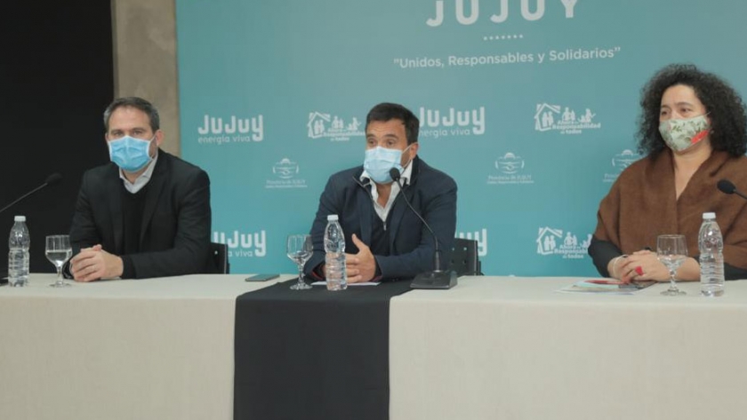 Entregaron subsidios a agencias de viaje y guías de turismo
