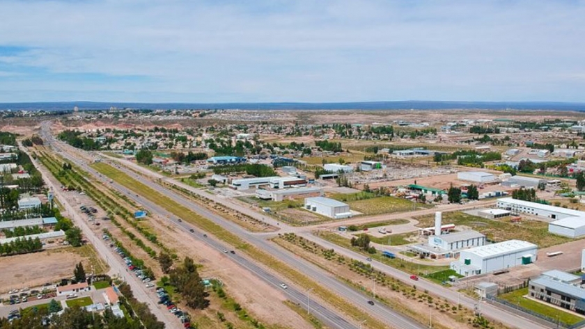 Nuevo centro de capacitación tecnológica y base de servicios en el PIN