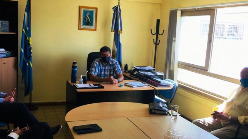 Aguilar recibió a representantes de la cámara pesquera del Chubut