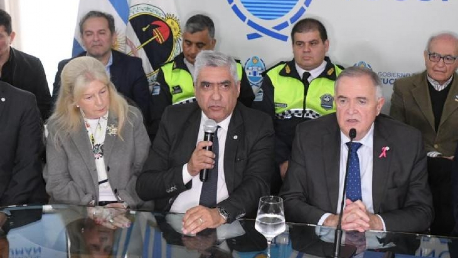Jaldo y Abad explicaron los cambios en la licitación de EDET