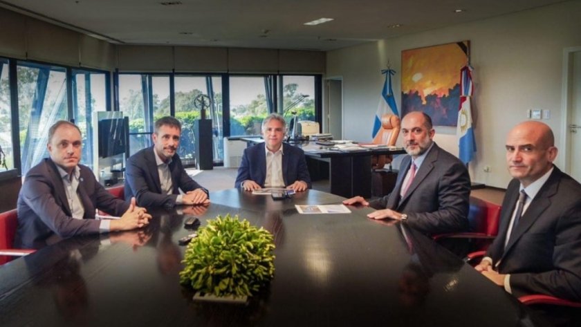 La Provincia acordó líneas de créditos por $3.500 millones para Pymes y microempresas locales