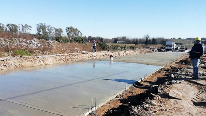 Provincia avanza en la ejecución de obras en el Camino de Borde
