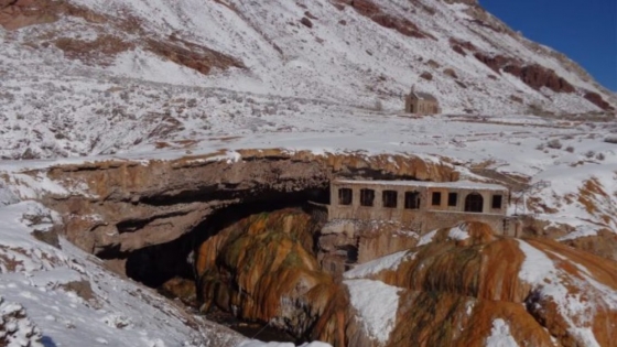 Puente del Inca: historia, lujo y ruinas de un icónico hotel termal en Mendoza