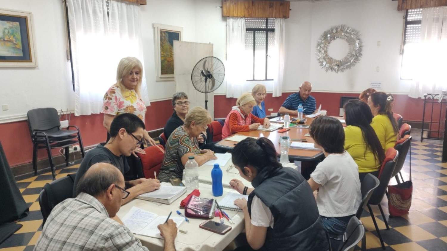 Rojas lanzó un nuevo taller literario sobre narratología en el Centro Cultural Ernesto Sábato