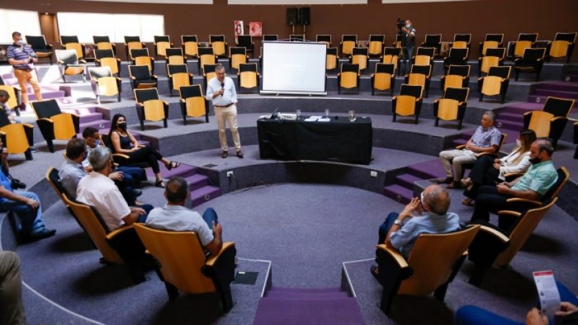 Economía presentó en el Este el Programa de Sostenimiento a Labores Agrícolas y Rurales