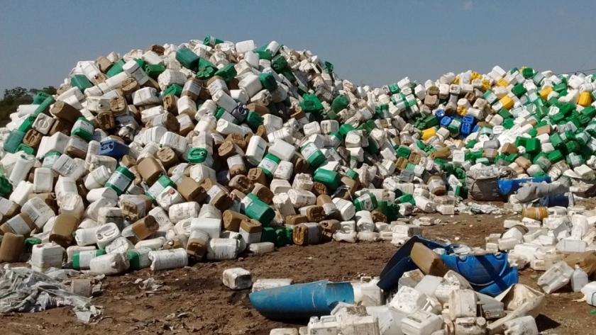 Fitosanitarios: multas a empresas que incumplen con la recolección de envases