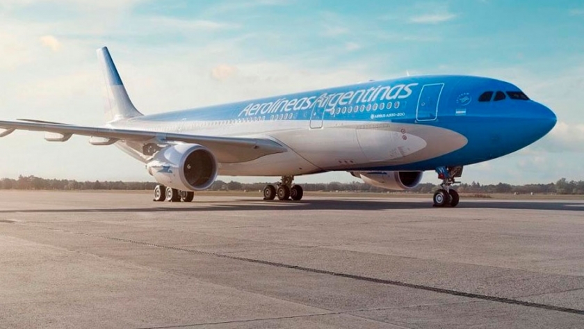 Aerolíneas Argentinas mantendrá el vuelo Córdoba-Ushuaia