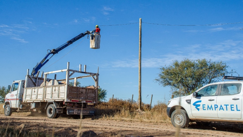 Se tienden 100 km de fibra óptica para tener doble conexión en 21 localidades del norte pampeano