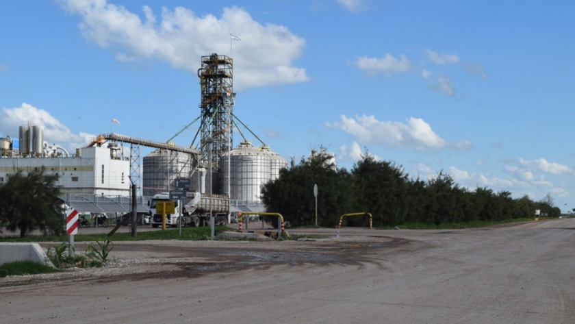 Schiaretti inauguró el camino de acceso a la planta de Bio 4 en Río Cuarto