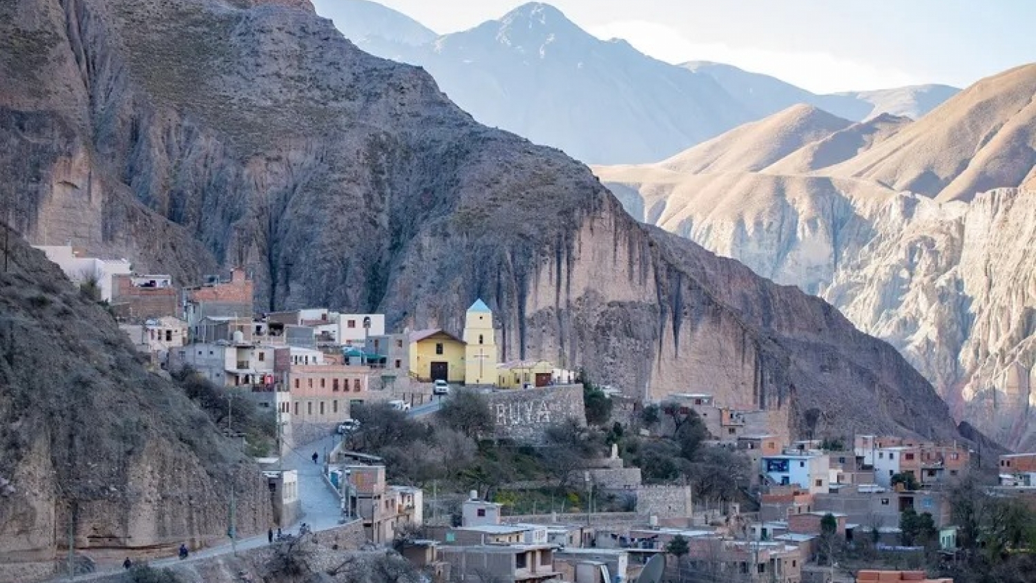 Iruya combina altura, cultura andina y paisajes imponentes