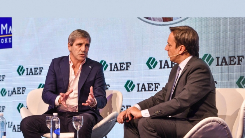 Luis Caputo: “Mayo también va a dar superávit financiero”