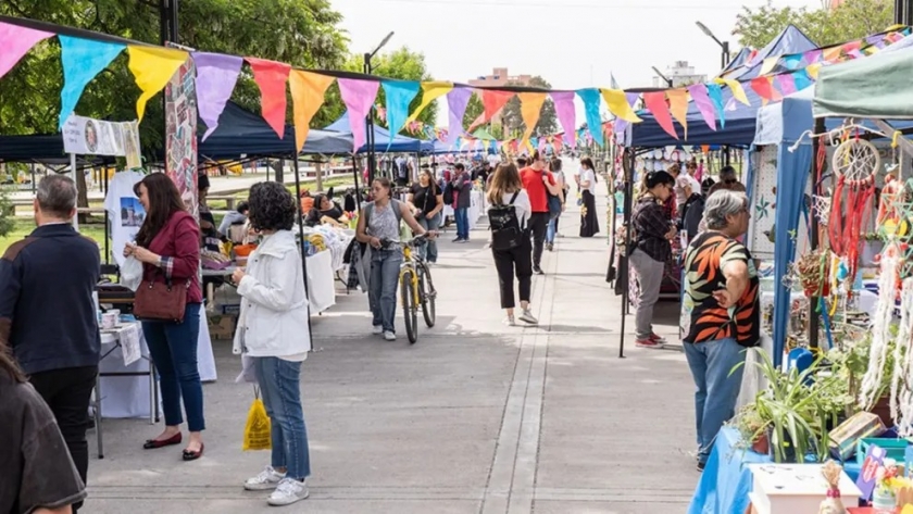 Realizarán una nueva edición de Feri-Arte en Neuquén