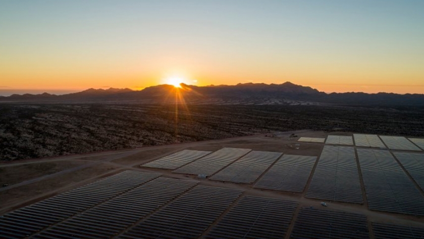 México logra nuevo récord instalando 43mil paneles solares en un solo día en proyecto de ACCIONA