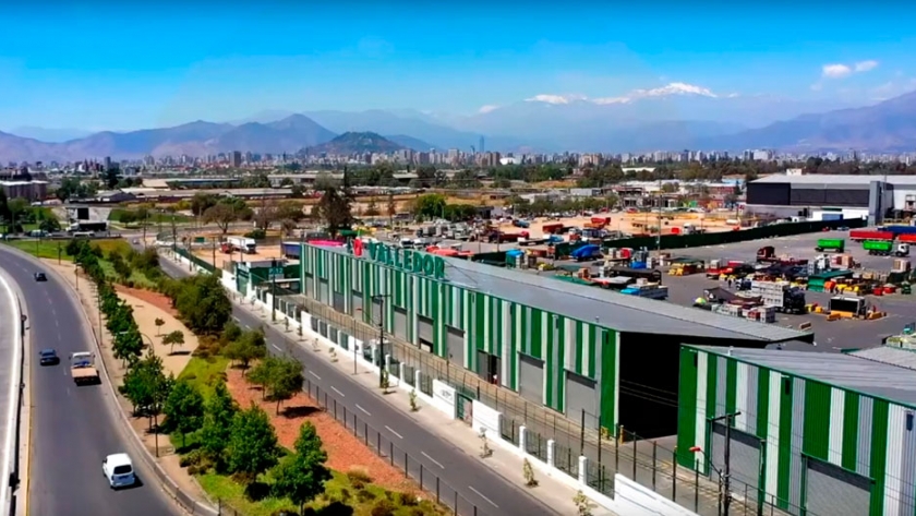Lo Valledor: el principal mercado mayorista privado de comercio hortofrutícola de Chile