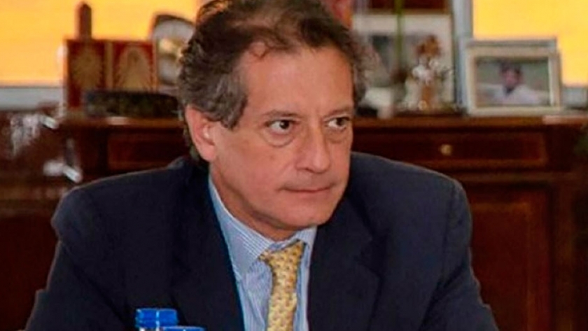 Pesce va por los intereses