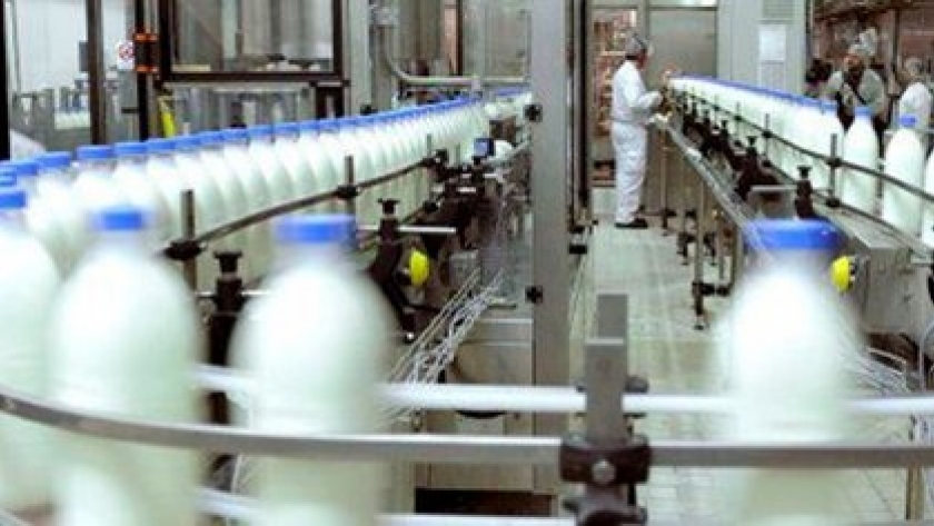 Las industrias lácteas argentinas siguen haciendo esfuerzos para mejorar el precio pagado por la leche a pesar de las múltiples trabas estatales