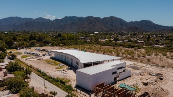 Con fondos de la minería, avanzan las obras de la nueva Terminal de Ómnibus y Hospital en Belén