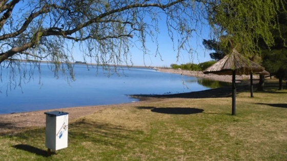 Puán, el destino ideal para tomar unos mates junto a la laguna a pocas horas de CABA