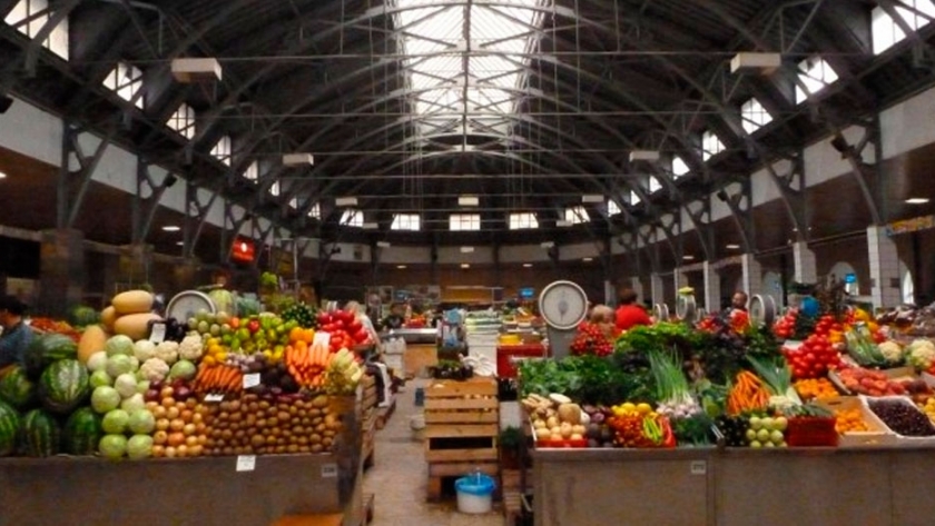 Productores mendocinos venden frutas a ferias de la Ciudad de Buenos Aires