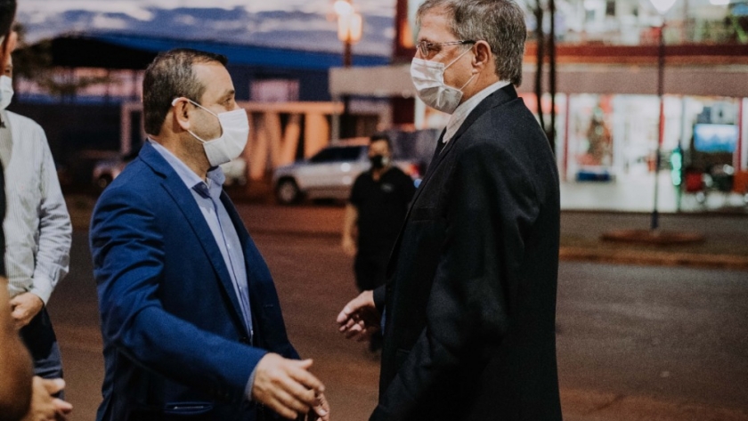 Herrera Ahuad acompañó la asunción del nuevo intendente de Wanda