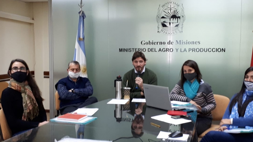 Se realizó la primera Mesa Provincial de Buenas Prácticas Agrícolas para la producción frutihortícola