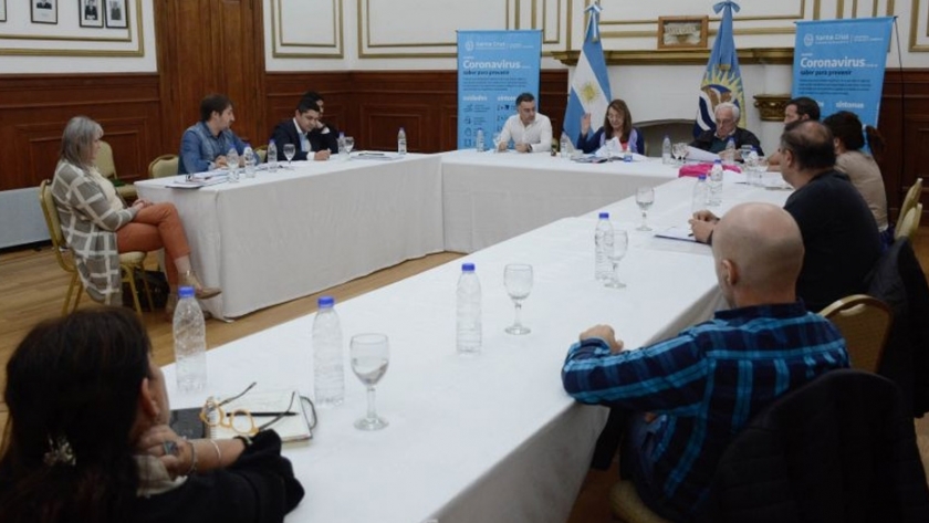 Alicia se reunió con el gabinete para analizar la situación y medidas a tomar