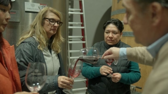 Vinos de Neuquén: expertos internacionales recorrieron bodegas