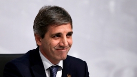 Gobierno celebra baja de la inflación y apuesta a tasas más bajas para sostener la economía