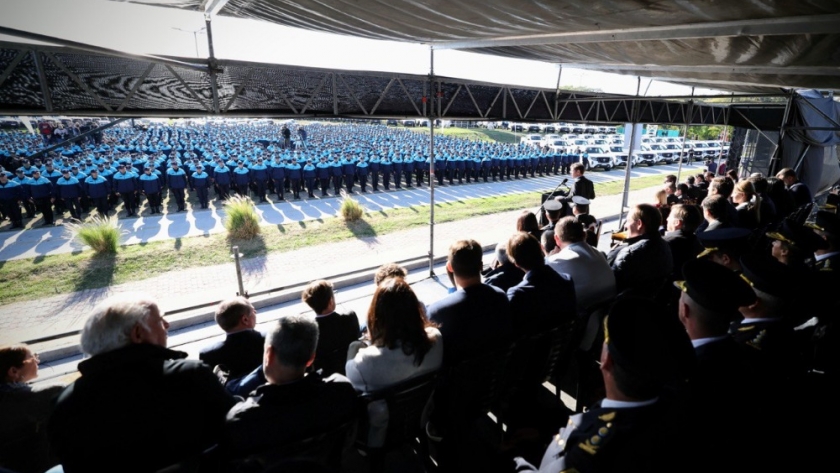 Egresaron 3.492 cadetes de la Escuela de Policía “Juan Vucetich”